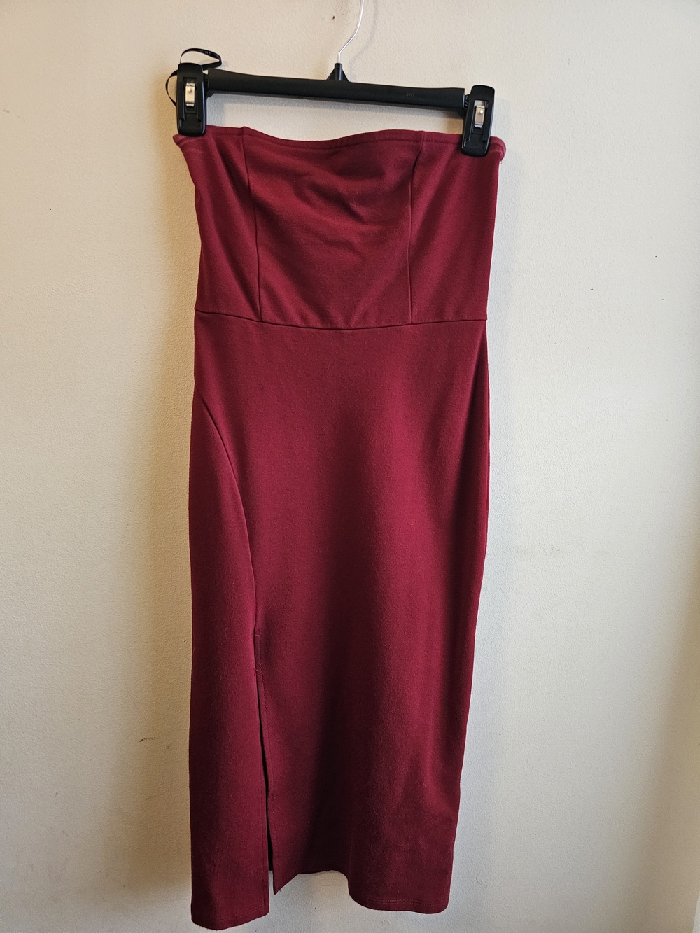 Forever 21 Strapless Midi Skirt in Burgundy